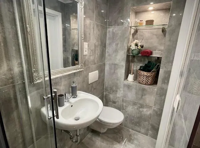 Apartment Frank